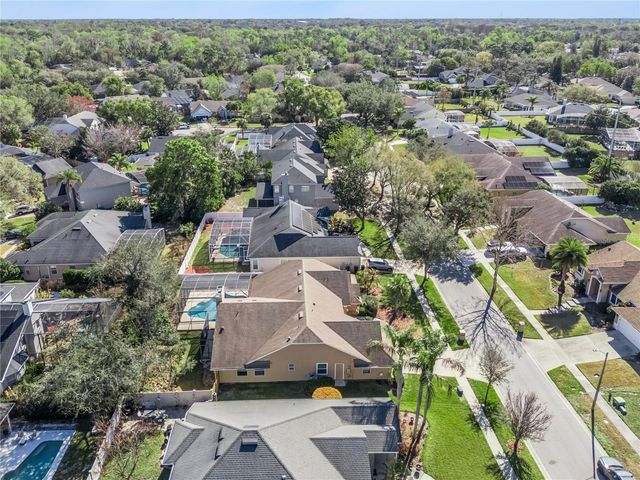 1566 CARRINGTON AVENUE, Winter Springs, FL 32708