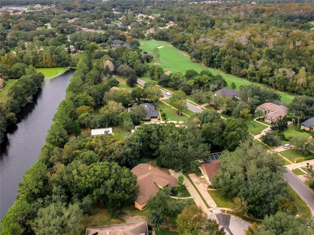 1566 CARRINGTON AVENUE, Winter Springs, FL 32708