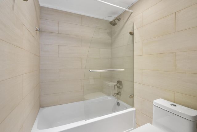 4001 S Ocean Dr 8E, Hollywood, FL 33019