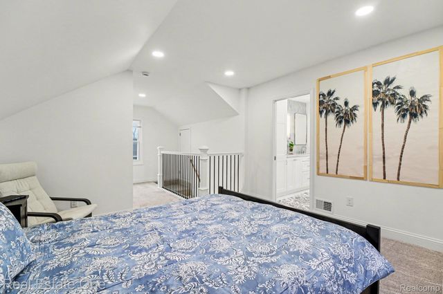 1149 Larkmoor Boulevard, Berkley, MI 48072