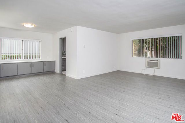 450 S LOS ROBLES Avenue 11, Pasadena, CA 91101