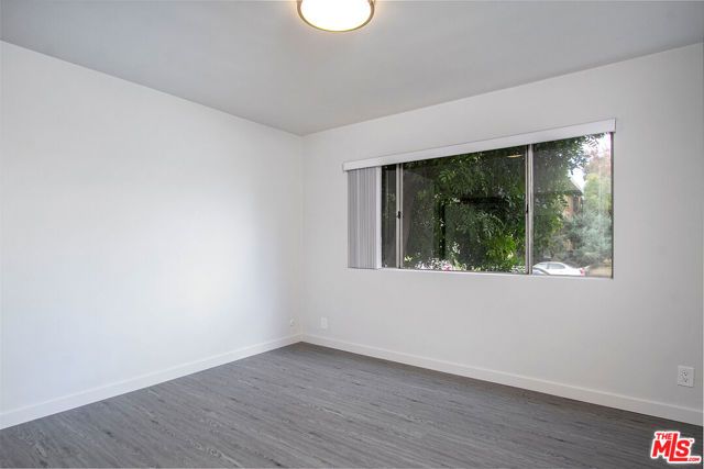 450 S LOS ROBLES Avenue 11, Pasadena, CA 91101