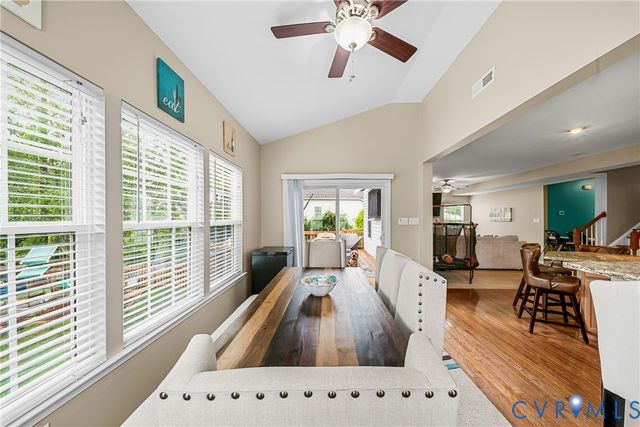6407 Oak Arbor Dr, Chester, VA 23831