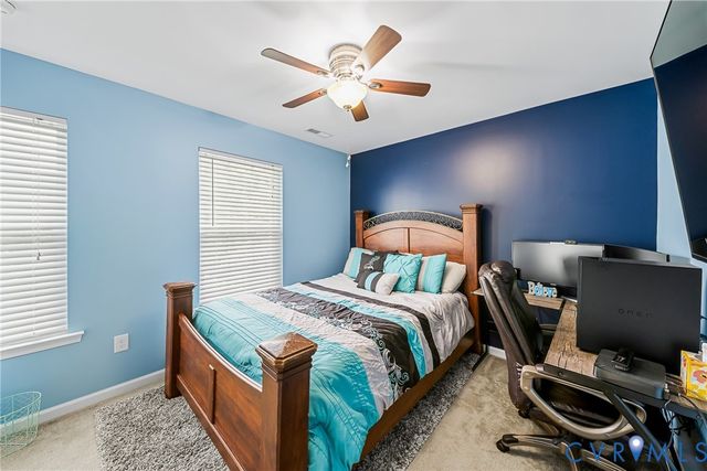 6407 Oak Arbor Dr, Chester, VA 23831