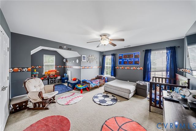 6407 Oak Arbor Dr, Chester, VA 23831