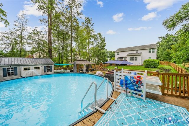 6407 Oak Arbor Dr, Chester, VA 23831