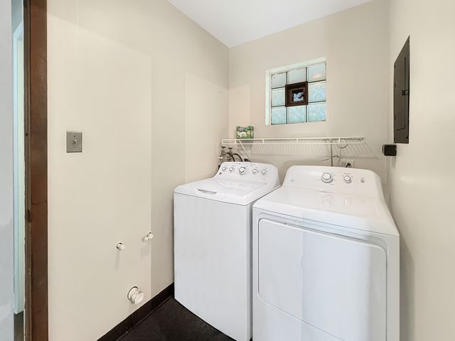 17225 Laflin Avenue, East Hazel Crest, IL 60429