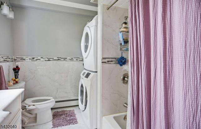 31 Knoble Pl, Hawthorne Boro, NJ 07506