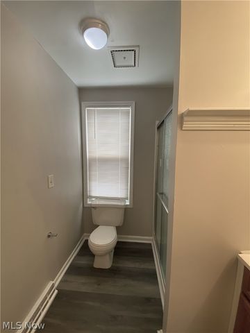 2918 Tampa Avenue, Cleveland, OH 44109