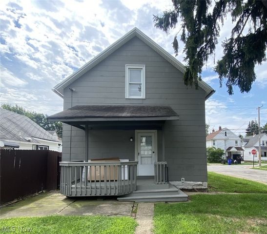 2918 Tampa Avenue, Cleveland, OH 44109