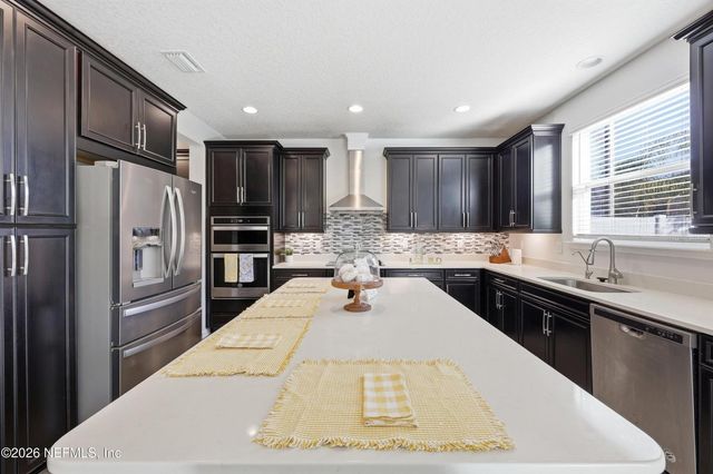 6946 AZALEA GROVE DRIVE, Jacksonville, FL 32258