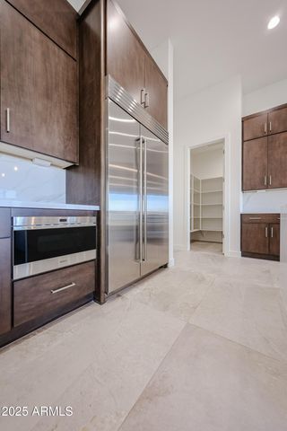 1904 E CREEK CANYON Road, Phoenix, AZ 85086