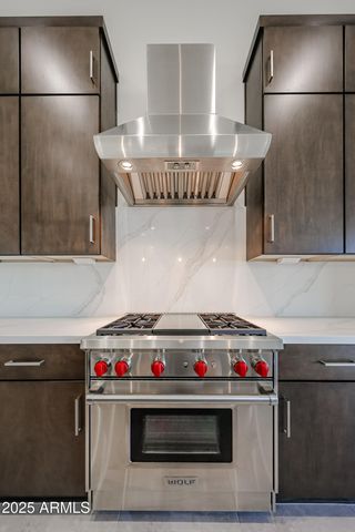 1904 E CREEK CANYON Road, Phoenix, AZ 85086