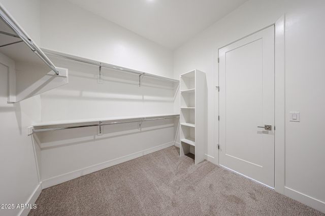 1904 E CREEK CANYON Road, Phoenix, AZ 85086