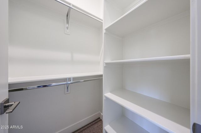 1904 E CREEK CANYON Road, Phoenix, AZ 85086