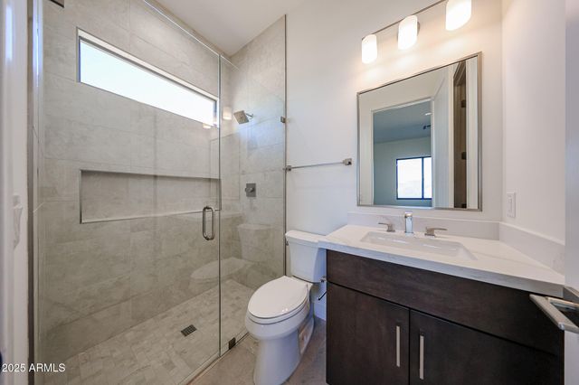 1904 E CREEK CANYON Road, Phoenix, AZ 85086