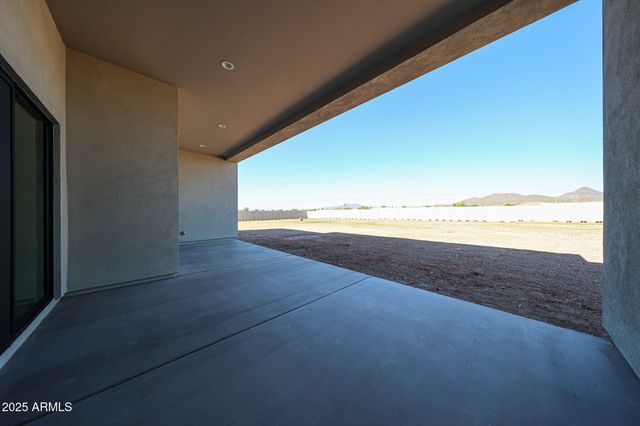 1904 E CREEK CANYON Road, Phoenix, AZ 85086