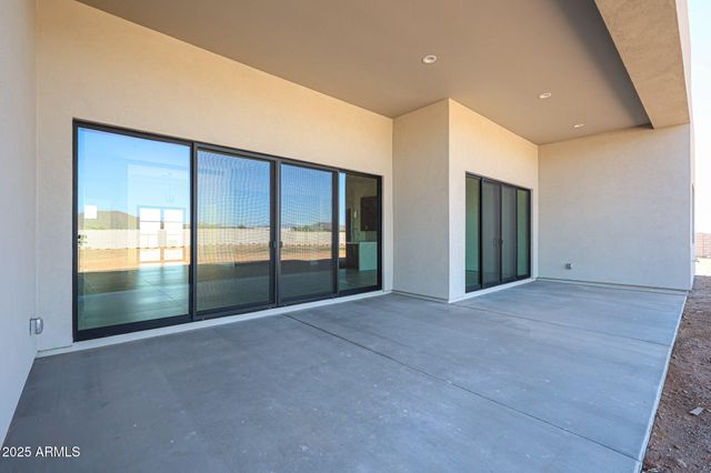 1904 E CREEK CANYON Road, Phoenix, AZ 85086