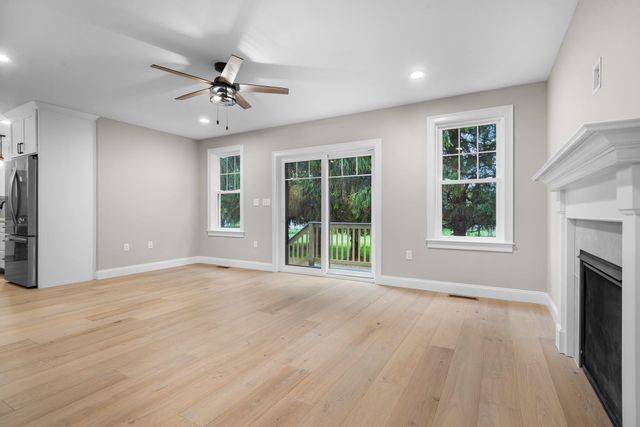 214 A Pembroke Street A, Pembroke, NH 03275