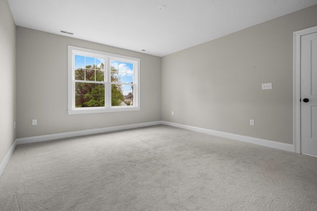 214 A Pembroke Street A, Pembroke, NH 03275