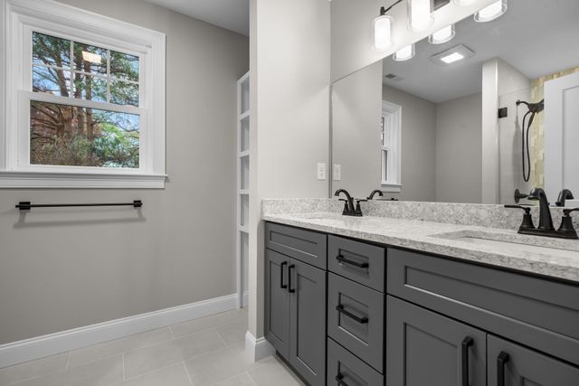 214 A Pembroke Street A, Pembroke, NH 03275