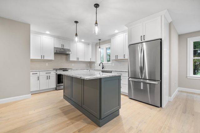 214 A Pembroke Street A, Pembroke, NH 03275