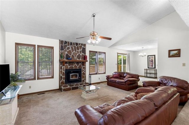 3460 Deerfield Lane NW, Kennesaw, GA 30144