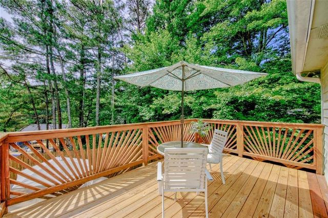 3460 Deerfield Lane NW, Kennesaw, GA 30144