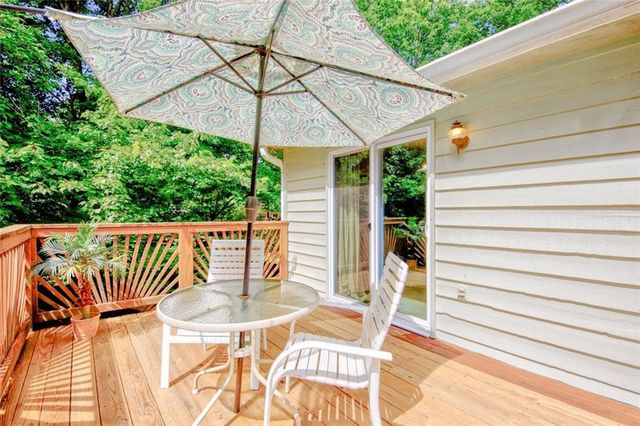 3460 Deerfield Lane NW, Kennesaw, GA 30144