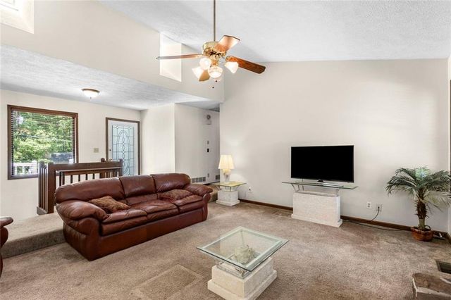 3460 Deerfield Lane NW, Kennesaw, GA 30144