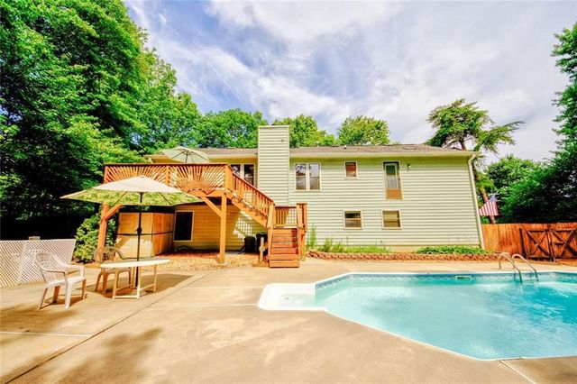 3460 Deerfield Lane NW, Kennesaw, GA 30144