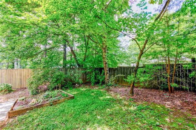 3460 Deerfield Lane NW, Kennesaw, GA 30144