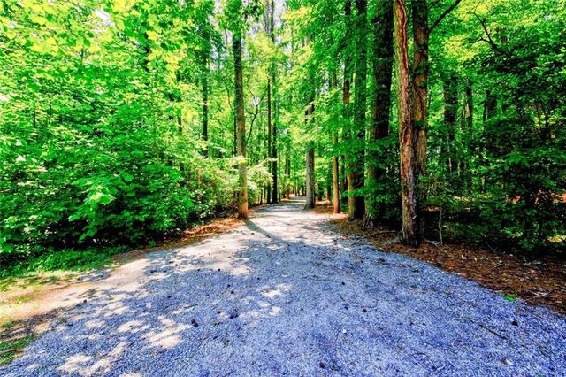 3460 Deerfield Lane NW, Kennesaw, GA 30144