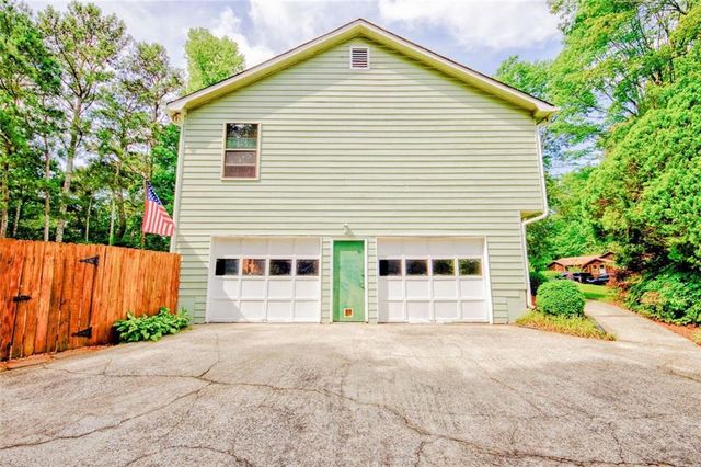 3460 Deerfield Lane NW, Kennesaw, GA 30144