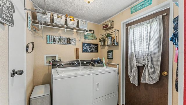 1329 ASHLEE COURT, Auburndale, FL 33823
