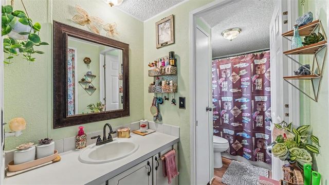 1329 ASHLEE COURT, Auburndale, FL 33823