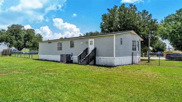 1329 ASHLEE COURT, Auburndale, FL 33823