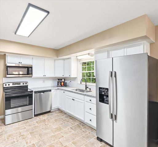 501 Nottaway Drive, Nicholasville, KY 40356
