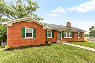 501 Nottaway Drive, Nicholasville, KY 40356