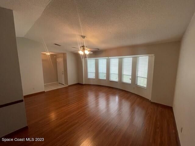 356 Pipit Street NE, Palm Bay, FL 32907