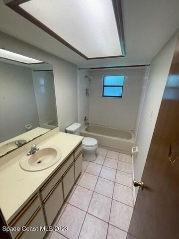 356 Pipit Street NE, Palm Bay, FL 32907