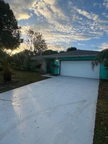 356 Pipit Street NE, Palm Bay, FL 32907