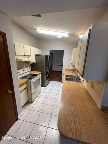 356 Pipit Street NE, Palm Bay, FL 32907