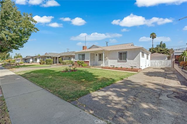 822 W H Street, Ontario, CA 91762
