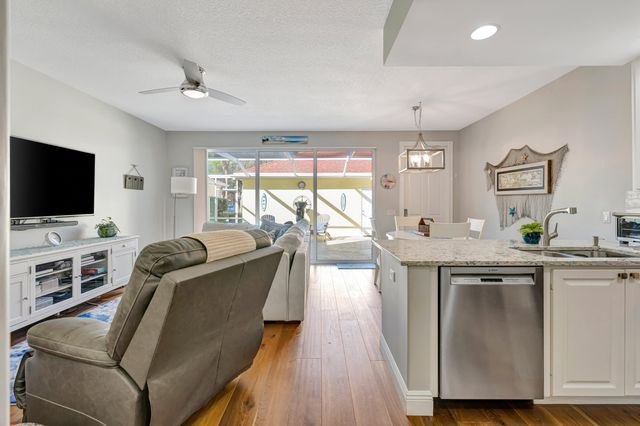 175 Farmingdale Drive, Jupiter, FL 33458