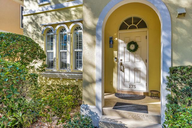175 Farmingdale Drive, Jupiter, FL 33458