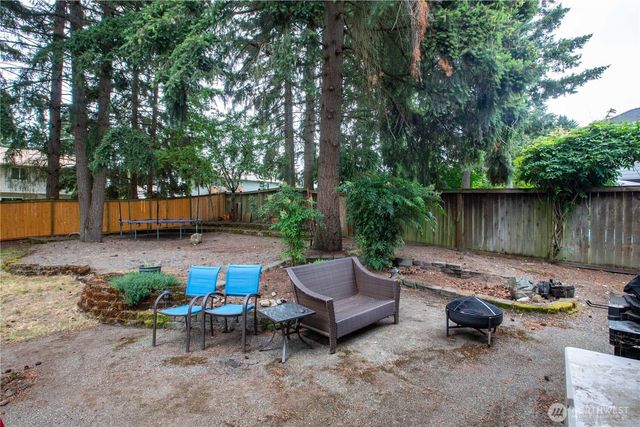 8913 172nd Street Ct E, Puyallup, WA 98375