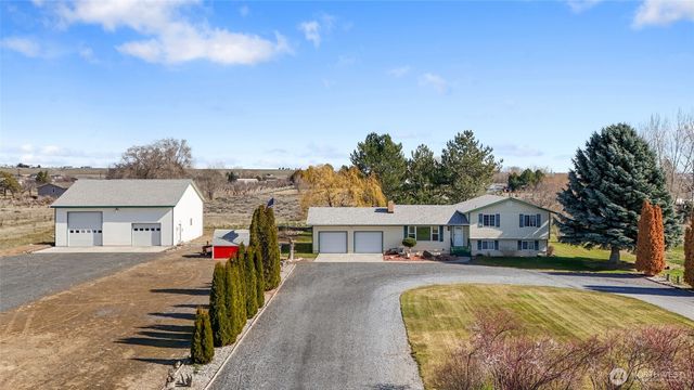6919 D.5 Road NE, Moses Lake, WA 98837