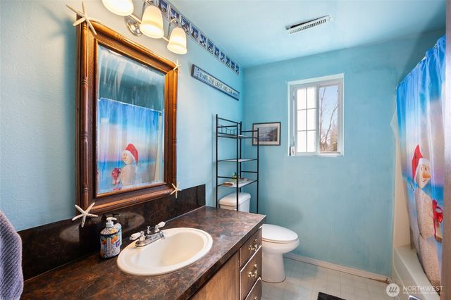 6919 D.5 Road NE, Moses Lake, WA 98837