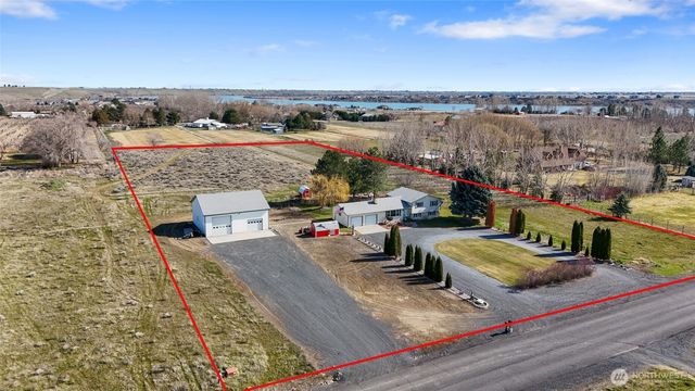 6919 D.5 Road NE, Moses Lake, WA 98837